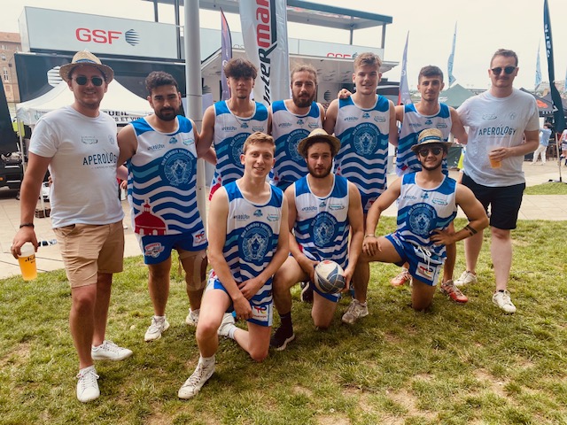 apero – toulouse – produits – locaux – artisanaux – haut – gamme – selection – terroir – restaurant – experience – culinaire – planche – gastronomie – bar – vin – circuits – courts – degustation – specialites – convivialite – accords – fermiers